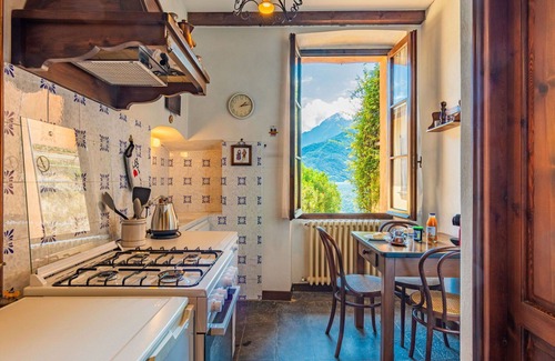 Musso Apartment | Lovely apartment for 2 guests with WIFI, TV and parking