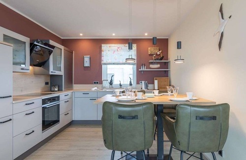 Nordstrand Apartment | Lovely apartment for 4 people with WIFI, TV, terrace and parking