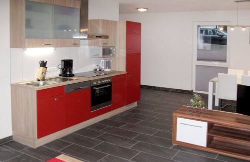 See Apartment | Lovely apartment for 4 people with WIFI, TV, terrace, pets allowed and parking