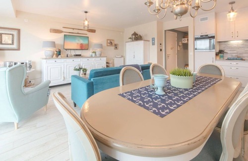 Klemskerke Apartment | Lovely apartment for 4 people with WIFI, TV, balcony and parking