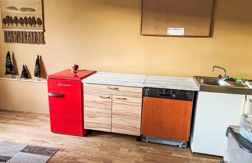 Raiding Apartment | Lovely apartment for 5 guests with WIFI, pets allowed and parking