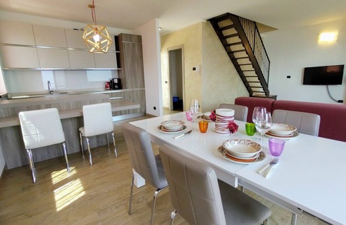 Aurogna Apartment | Lovely apartment for 5 people with WIFI, TV, terrace and pets allowed