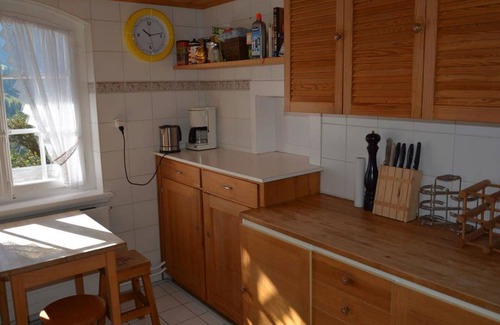 Schoenried Apartment | Lovely apartment for 9 guests with WIFI, TV, balcony and pets allowed