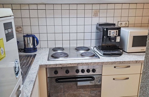 Seewalchen am Attersee Apartment | Lovely apartment for 4 people with WIFI, TV, patio, panoramic view and parking