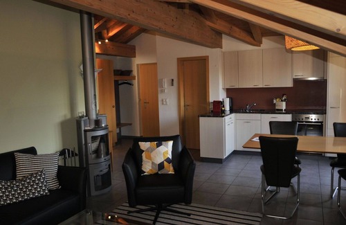 Adelboden Apartment | Lovely apartment for 5 people with WIFI, TV and balcony