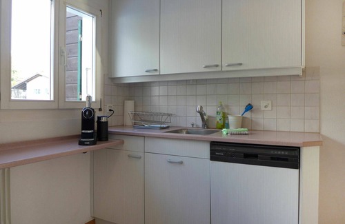 Brienz Apartment | Lovely apartment for 7 people with WIFI, TV, terrace and panoramic view