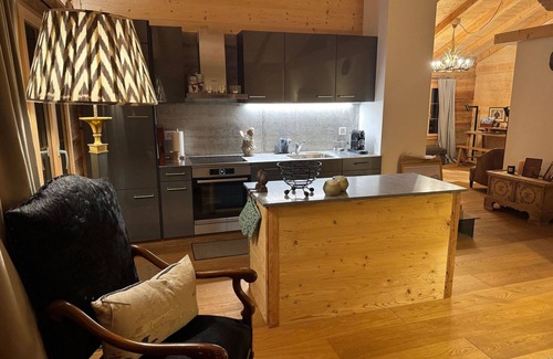 Zweisimmen Apartment | Lovely apartment for 3 guests with WIFI, balcony and pets allowed