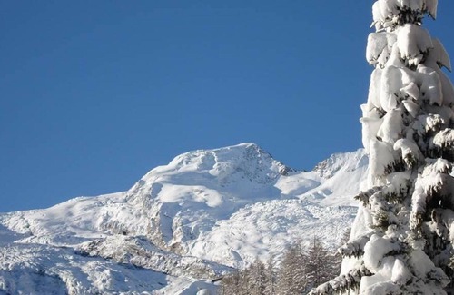 Saas-Fee Apartment | Lovely apartment for 2 people with WIFI and parking