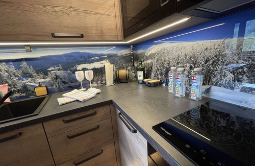 Spindleruv Mlyn Apartment | Lovely apartment for 13 people with WIFI, TV, balcony, panoramic view and parking