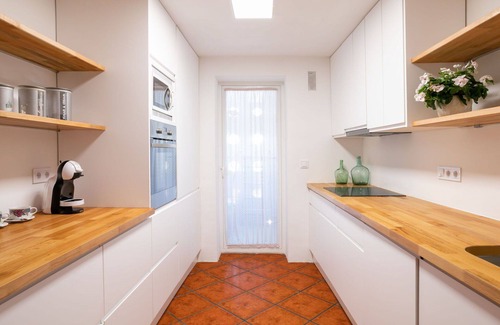 Cabo de las Huertas Apartment | Lovely apartment for 7 people with A/C, pool, WIFI, TV, terrace and parking