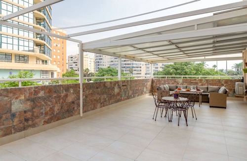 Cabo de las Huertas Apartment | Lovely apartment for 7 people with A/C, pool, WIFI, TV, terrace and parking