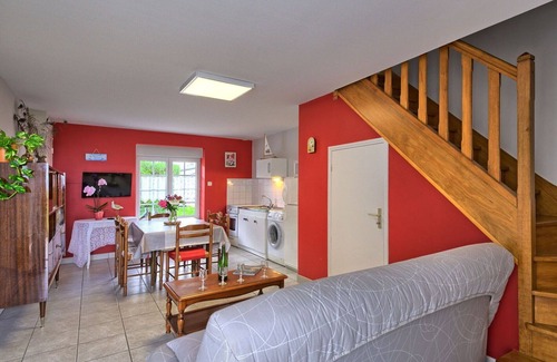 Ille-et-Vilaine Apartment | Lovely apartment for 4 guests with WIFI, TV and terrace