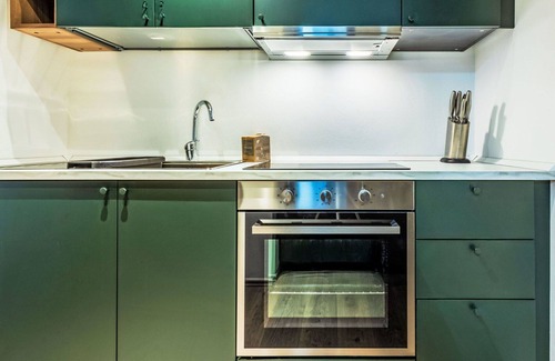 Pinzolo Apartment | Lovely apartment for 4 people with WIFI, A/C, TV, terrace and parking