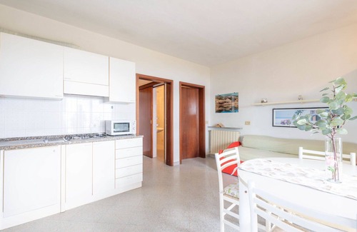 Morcone Apartment | Lovely apartment for 4 guests with WIFI, TV, patio and parking