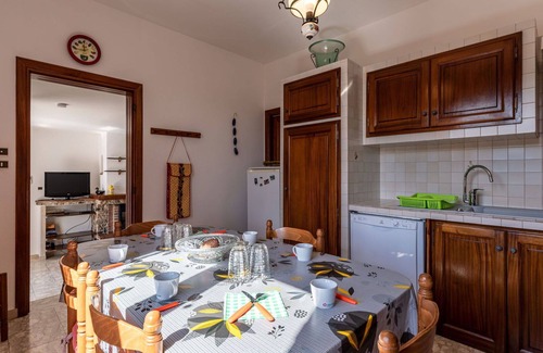 Abbazia Apartment | Lovely apartment for 6 guests with WIFI, A/C, TV, terrace and parking