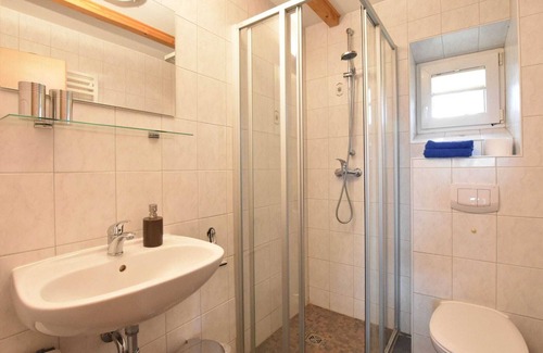 Stellshagen Apartment | Lovely Apartment in Stellshagen with Garden