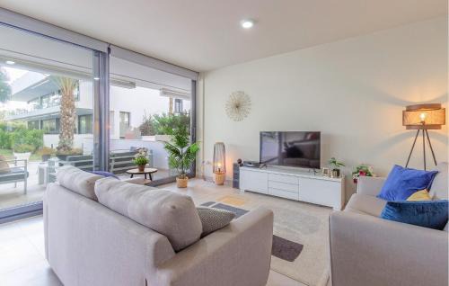 Mar de Cristal Apartment | Lovely Apartment In Mar De Cristal