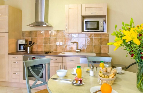 Callian Apartment | Lovely apartment in Callian with WiFi