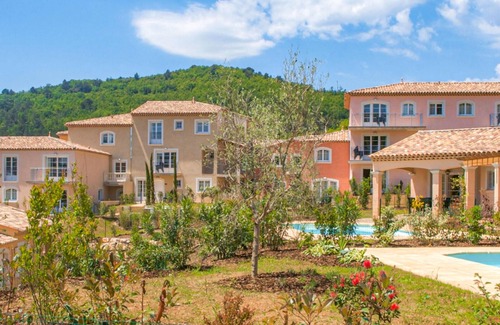 Callian Apartment | Lovely apartment in Callian with WiFi
