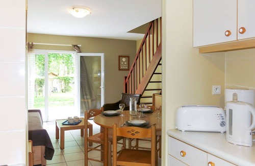 Penestin House | Lovely apartment in villa for 6 guests with WIFI, pool, TV, terrace, pets allowed and parking