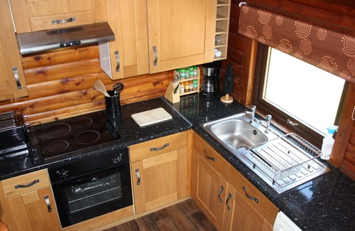 South Laggan House | Lovely apartment in villa for 4 people with TV and parking