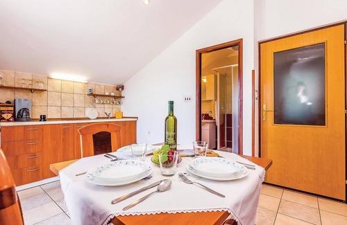 Brzac Apartment | Lovely apartment in Krk with WiFi