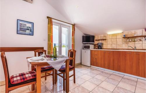 Brzac Apartment | Lovely Apartment In Krk With Wifi