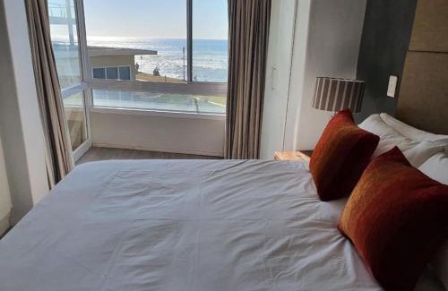 Lagoon Beach Apartment | Lovely Apartment in Milnerton