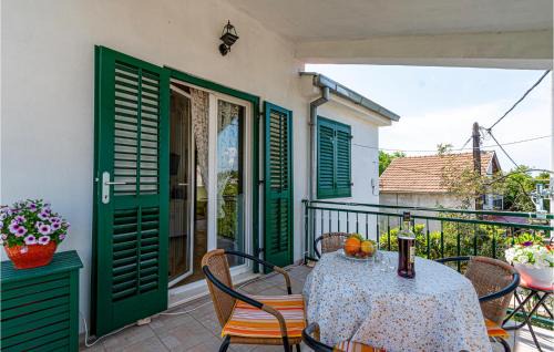 Orebic Apartment | Lovely Apartment In Osobljava With Wifi