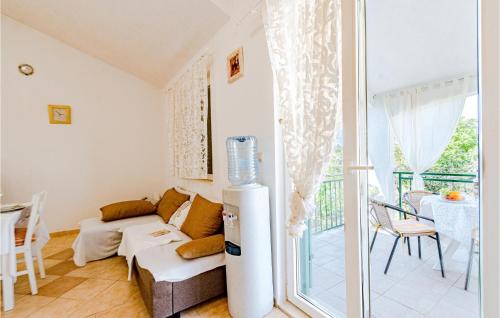 Orebic Apartment | Lovely Apartment In Osobljava With Wifi