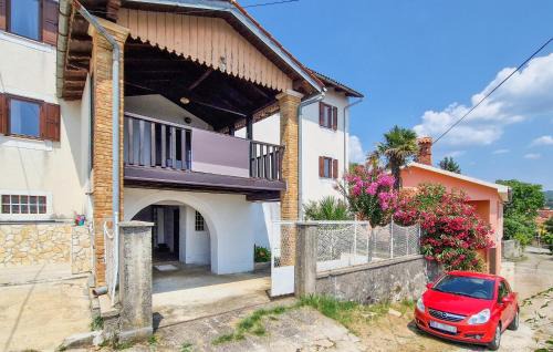 Pobri Apartment | Lovely Apartment In Pobri With Wifi