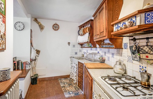 Stazzema Apartment | Lovely apartment in Terrinca with WiFi