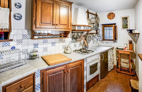 Stazzema Apartment | Lovely apartment in Terrinca with WiFi