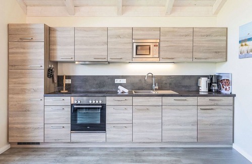 Dagebuell House | Lovely apartment in villa for 4 people with WIFI, TV, terrace, pets allowed and parking