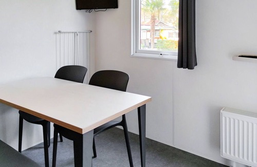 Schinveld House | Lovely apartment in villa for 2 people with WIFI, TV, terrace and parking
