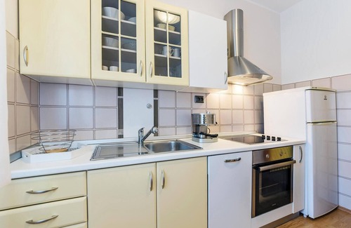 Valtura Apartment | Lovely apartment in Valtura with WiFi