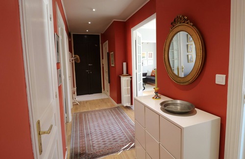 Liberation Apartment | Lovely apartment in vibrant and genuine Liberation in central Nice.