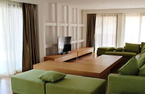 Calvi House | Lovely apartment in villa for 8 guests with pool, WIFI, A/C, TV, terrace, panoramic view and par...