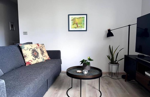 Vesturbær Apartment | Lovely Apartment with 2-bedrooms and living room for 4 guests, max 6 - Seaside Neighborhood