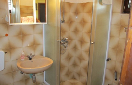 Supetar Apartment | Lovely Apartment With a Sea View Apartment