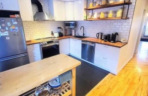 Sainte-Marie Apartment | Lovely apartment with garden, barbecue - King bed
