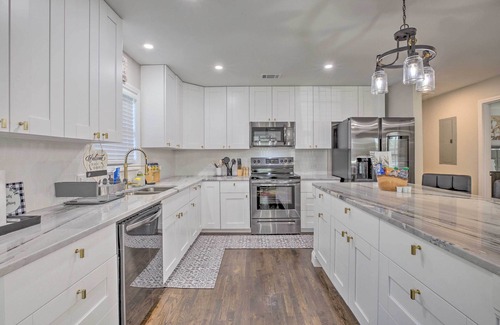 Pittsburgh House | Lovely Atlanta Home < 3 Mi to State Farm Arena!