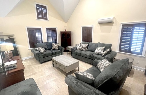 Lido Beach Cottage | Lovely Beachside Cottage in Lido Dunes