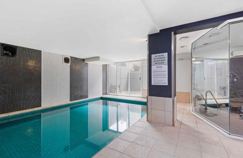 South Yarra Apartment | Lovely Boutique 1-Bed Unit with Gym & Pool