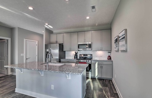 Drake House | Lovely Bowling Green Home, 10 Mi to Downtown!