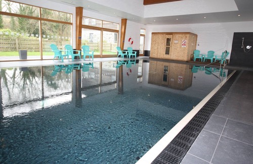 Talland Apartment | Lovely bright 1 bedroom apartment