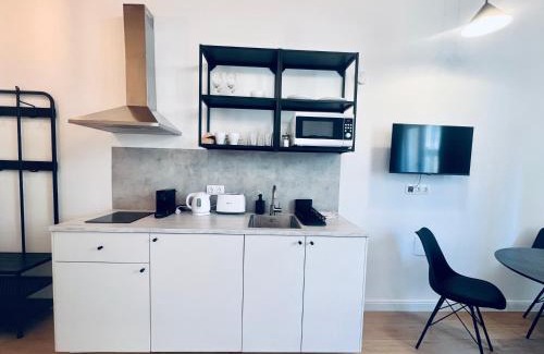 Lagymanyos Apartment | Lovely Buda Studios
