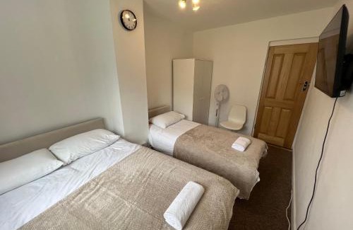 St. Pancras and Somers Town House | Lovely Budget Rooms in Camden - Kings Cross