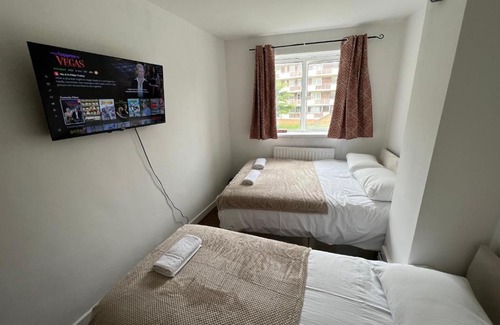 St. Pancras and Somers Town House | Lovely Budget Rooms in Camden - Kings Cross
