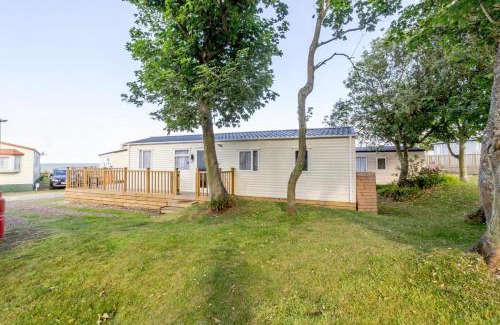 Corton Other | Lovely Caravan At Azure Seas Nearby The Beautiful Beach Ref 32038Az